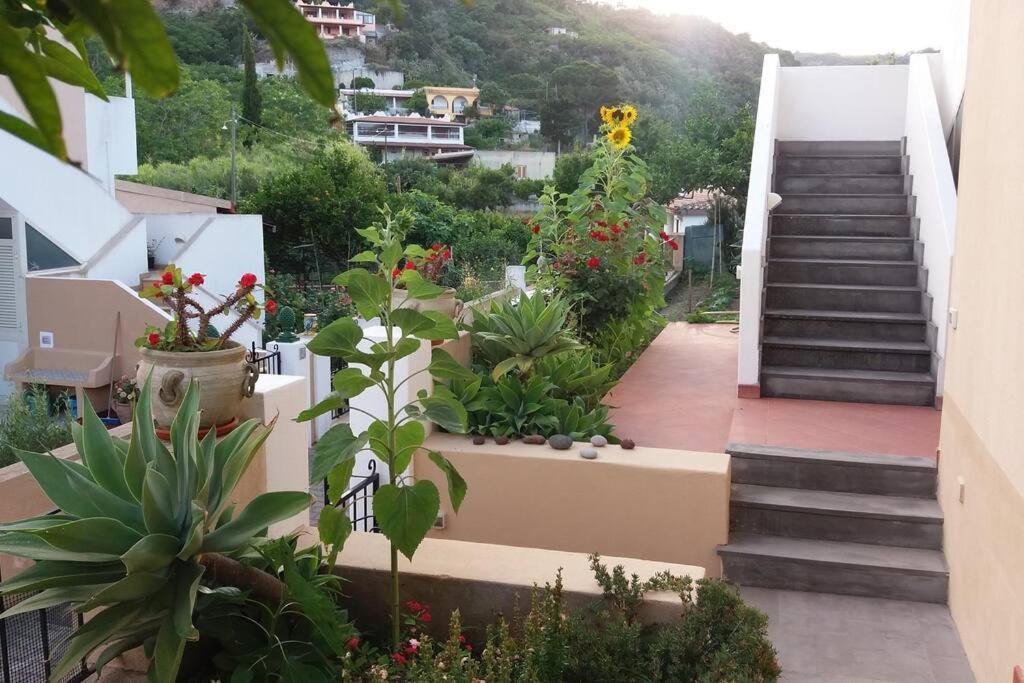 Casa Catalogna , Vicino Al Centro Storico. Villa Lipari  Exteriör bild