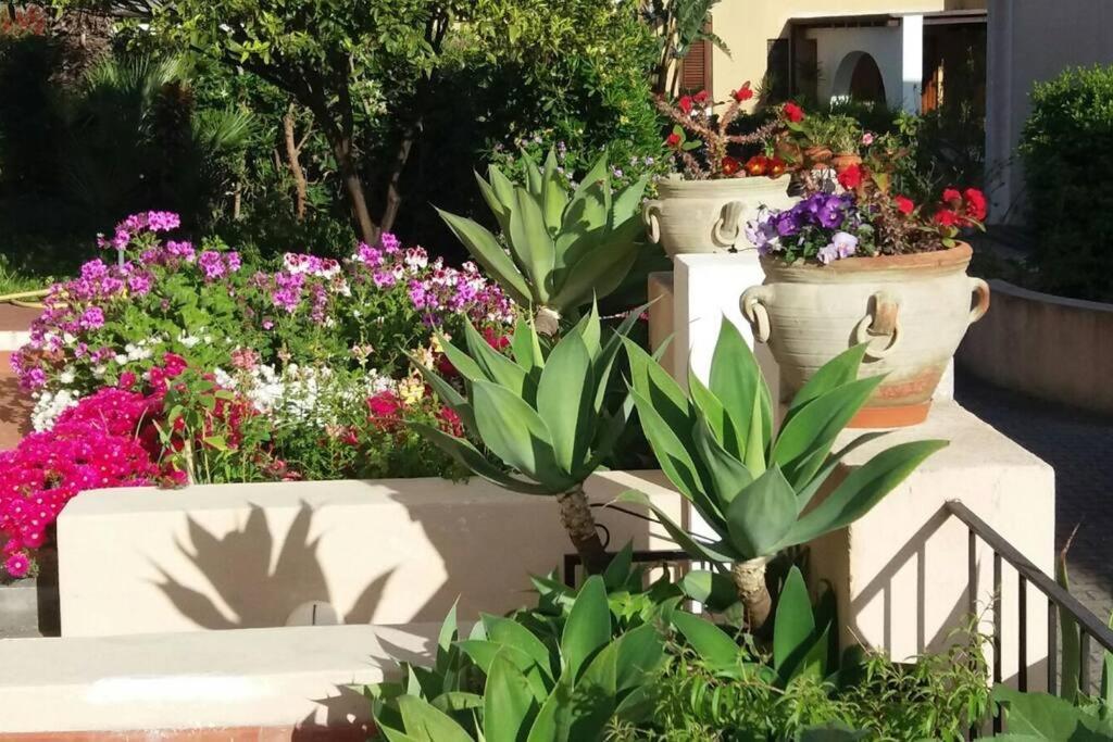 Casa Catalogna , Vicino Al Centro Storico. Villa Lipari  Exteriör bild