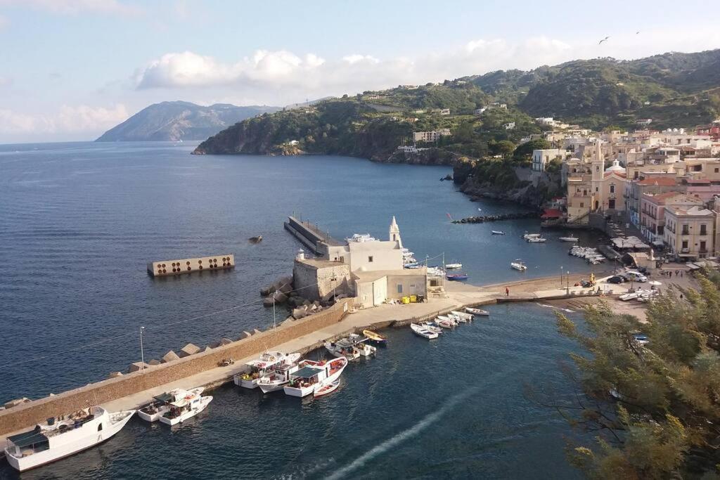 Casa Catalogna , Vicino Al Centro Storico. Villa Lipari  Exteriör bild